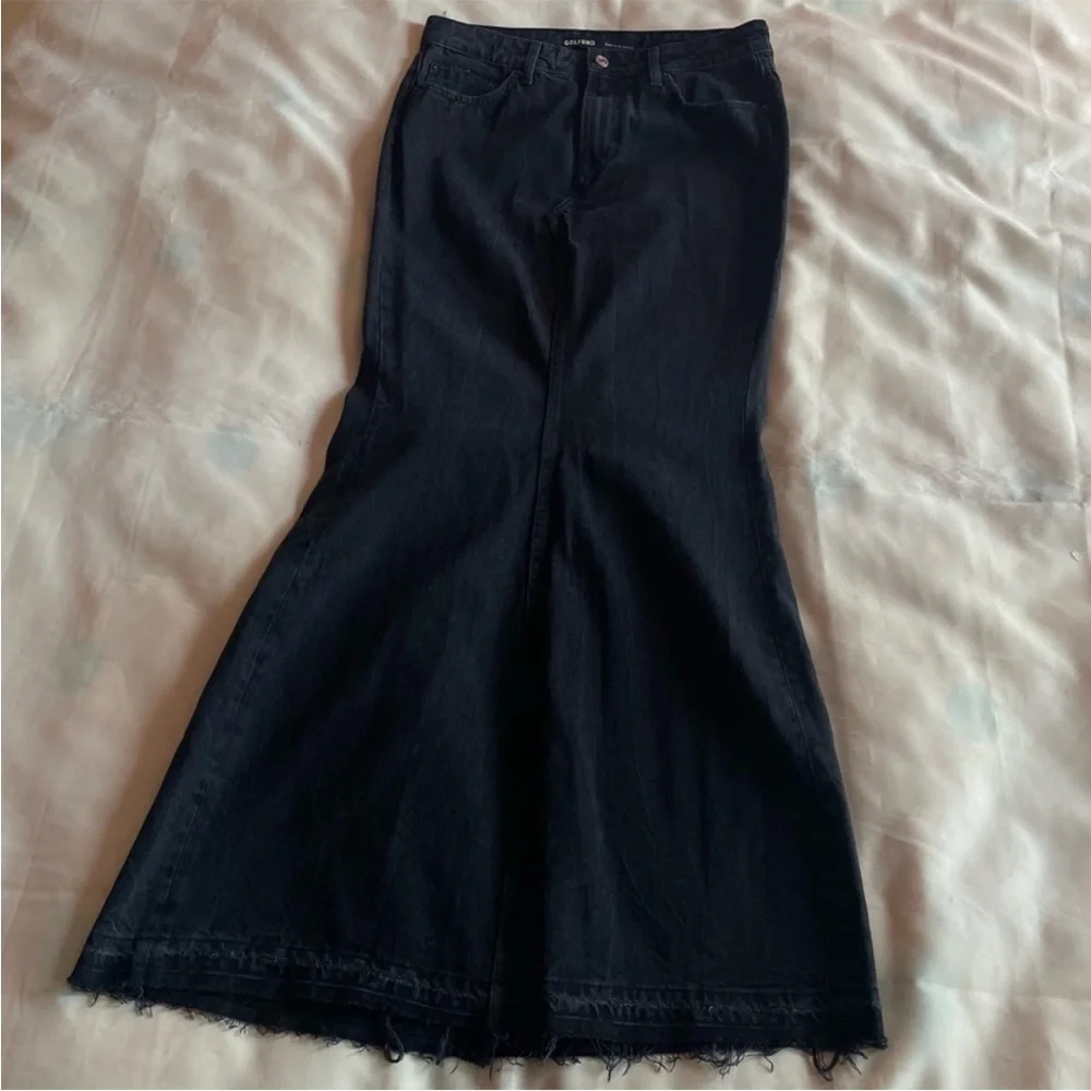 Grlfrnd- Ariana Flared Mid Rise Denim Maxi Skirt In Black East Side Size 27